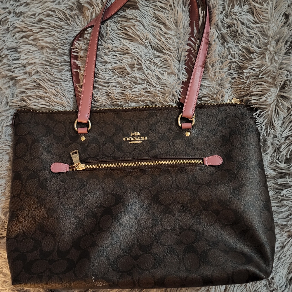 Coach signature canvas dark brown/pink shoulder bag